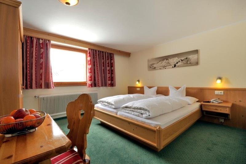 Bed and Breakfast Haus Kueng Zuers Экстерьер фото