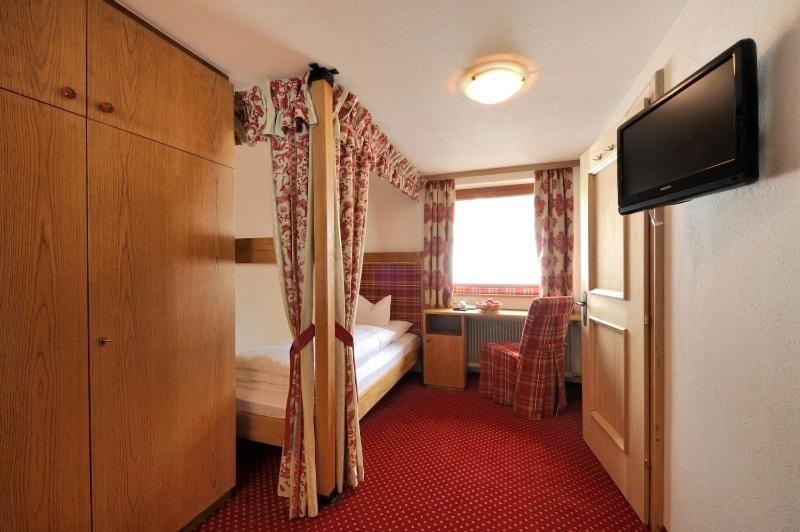 Bed and Breakfast Haus Kueng Zuers Экстерьер фото